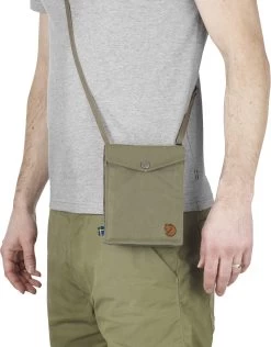 FJÄLLRÄVEN Pocket 9 FJÄLLRÄVEN Pocket -EventyrSøgerUdstyr 52100096 2